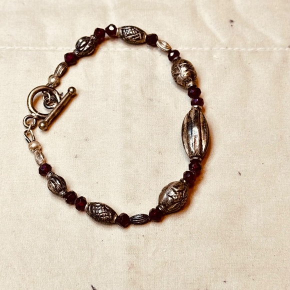 925 Sterling Silver Beaded & Garnet Vintage Bracelet - Picture 3 of 16